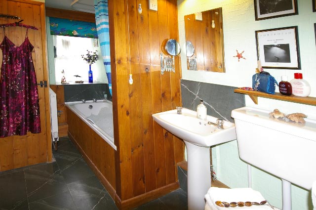 Wetherlam Bathroom